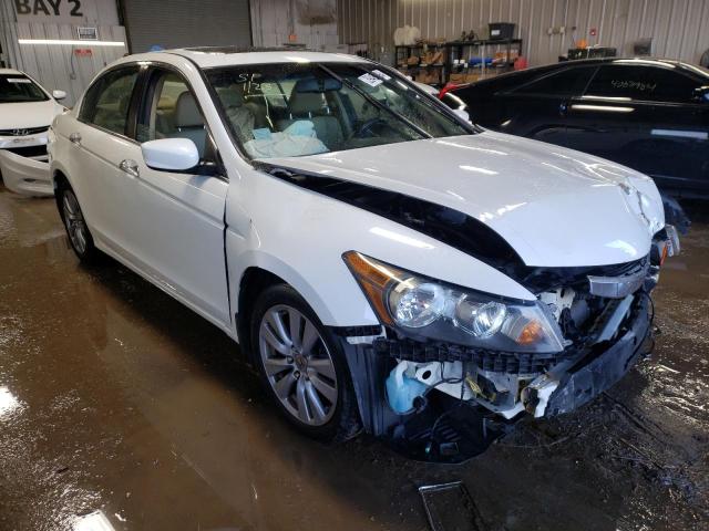 1HGCP3F81CA005814 - 2012 HONDA ACCORD EXL WHITE photo 4