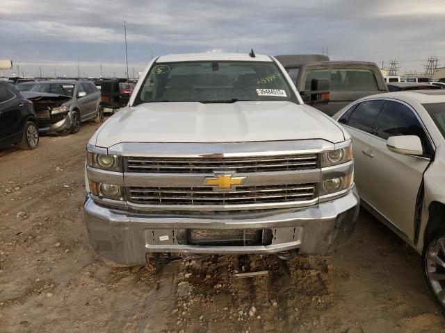 1GC2CUEG8HZ288807 - 2017 CHEVROLET SILVERADO C2500 HEAVY DUTY WHITE photo 5