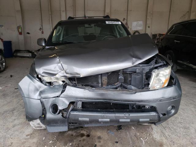 5N1AR18U17C647759 - 2007 NISSAN PATHFINDER LE 灰色 照片 5