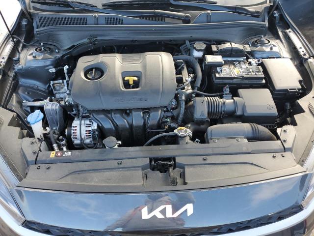 3KPF24AD5PE554410 - 2023 KIA FORTE LX GRAY photo 11