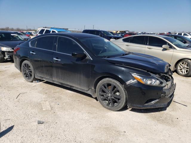 1N4AL3APXJC234788 - 2018 NISSAN ALTIMA 2.5 BLACK photo 4