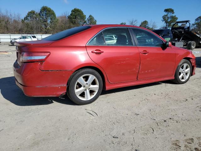 4T1BF3EK7BU672020 - 2011 TOYOTA CAMRY BASE RED photo 3