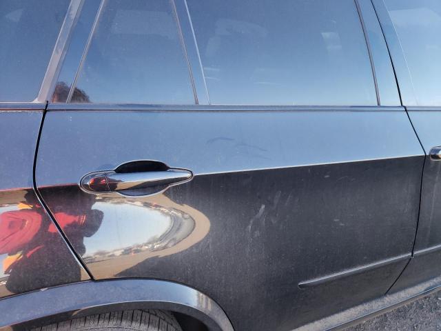 5UXZV8C53D0C16432 - 2013 BMW X5 XDRIVE50I BLACK photo 11