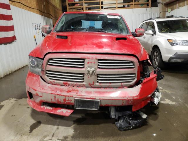 1C6RR7MT7GS289359 - 2016 RAM 1500 SPORT RED photo 5