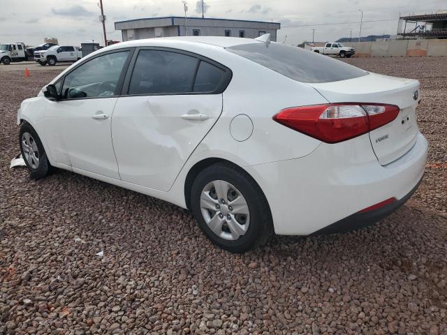 KNAFK4A60G5495714 - 2016 KIA FORTE LX WHITE photo 2