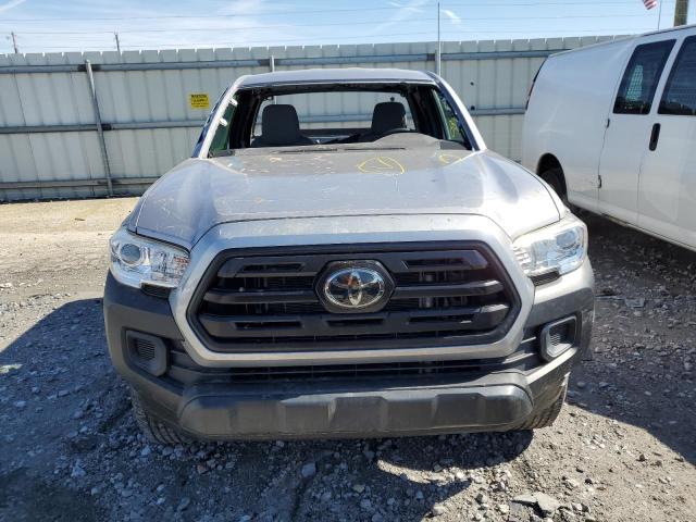 5TFSX5EN3JX060109 - 2018 TOYOTA TACOMA ACCESS CAB ვერცხლისფერი ფოტო 5