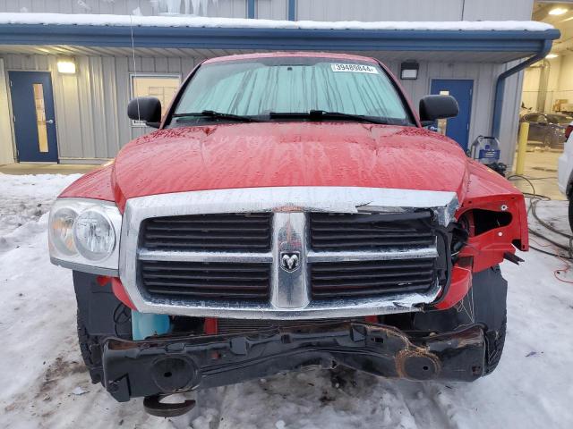 1D7HW42J26S545845 - 2006 DODGE DAKOTA SLT RED photo 5