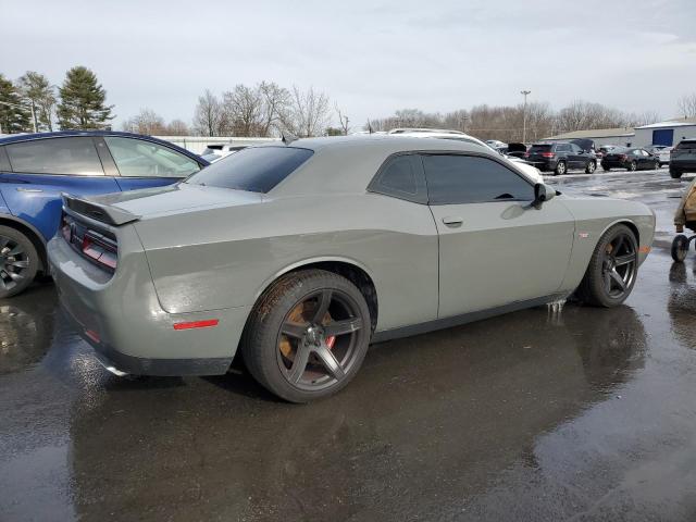 2C3CDZFJ9KH675290 - 2019 DODGE CHALLENGER R/T SCAT PACK GRAY photo 3