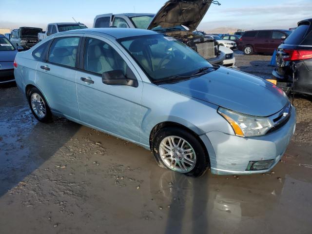 1FAHP35N39W266259 - 2009 FORD FOCUS SE BLUE photo 4