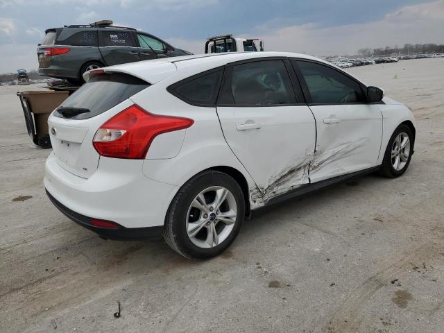 1FADP3K25EL402296 - 2014 FORD FOCUS SE WHITE photo 3