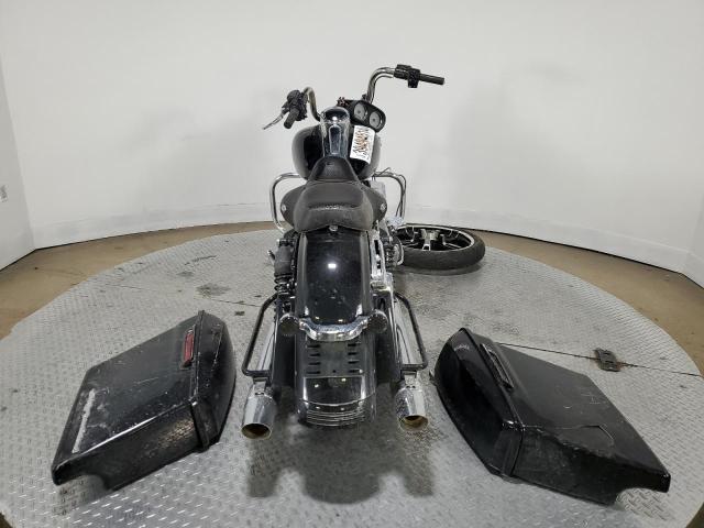 1HD1KHC16KB672118 - 2019 HARLEY-DAVIDSON FLTRX 黑色 照片 4