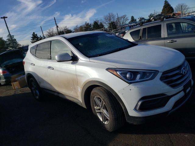 5NMZTDLB5JH071988 - 2018 HYUNDAI SANTA FE S WHITE photo 4