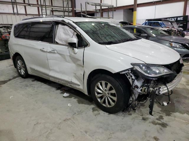 2C4RC1BG1KR555157 - 2019 CHRYSLER PACIFICA TOURING L WHITE photo 4