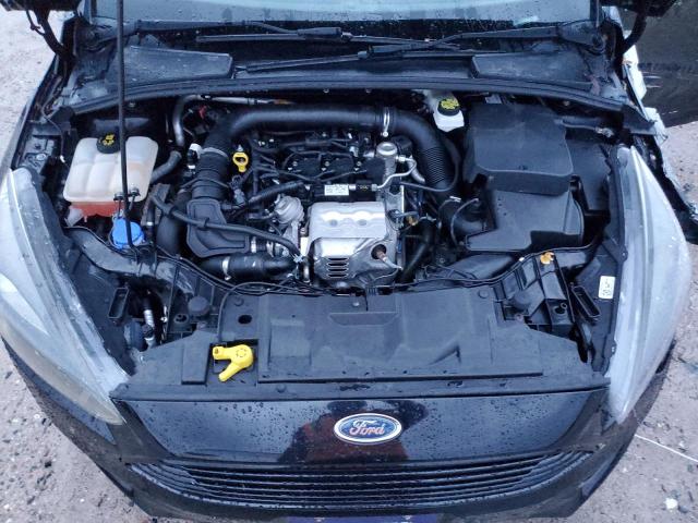 1FADP3FE4JL222824 - 2018 FORD FOCUS SE BLACK photo 11