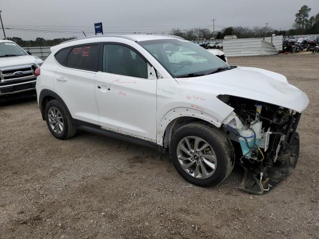 KM8J33A4XGU172422 - 2016 HYUNDAI TUCSON LIMITED WHITE photo 4