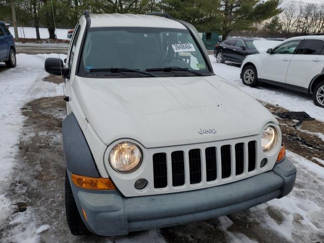 1J4GL48K57W542392 - 2007 JEEP LIBERTY SPORT WHITE photo 5