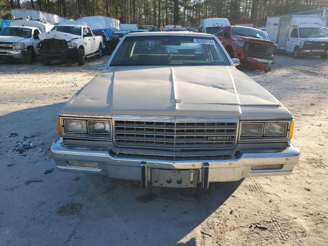 2G1AN69J1C1266293 - 1982 CHEVROLET CAPRICE CLASSIC CREAM photo 5