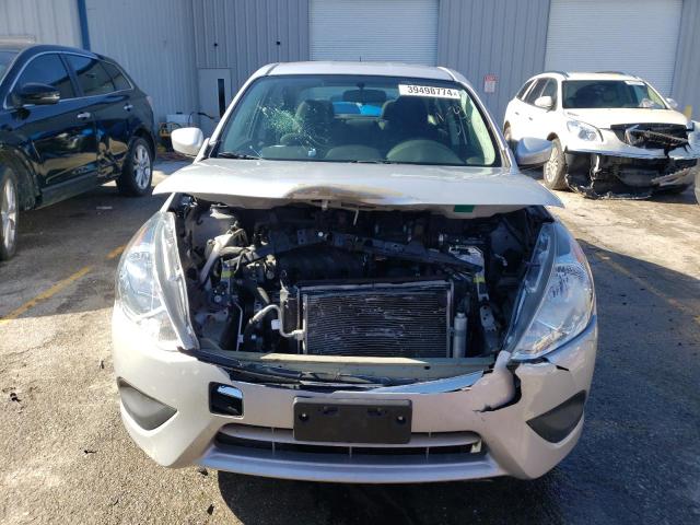 3N1CN7AP2KL807437 - 2019 NISSAN VERSA S SILVER photo 5