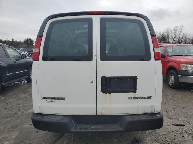 1GCFG15X341215034 - 2004 CHEVROLET EXPRESS G1 WHITE photo 6