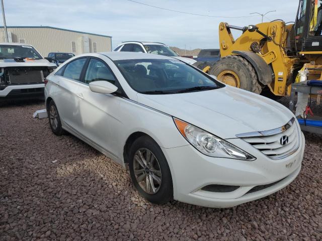 5NPEB4AC0DH692544 - 2013 HYUNDAI SONATA GLS WHITE photo 4