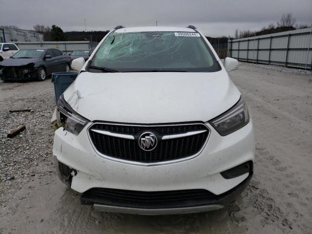 KL4CJASB7JB623145 - 2018 BUICK ENCORE PREFERRED WHITE photo 5