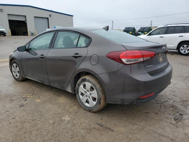 3KPFK4A76JE199779 - 2018 KIA FORTE LX GRAY photo 2