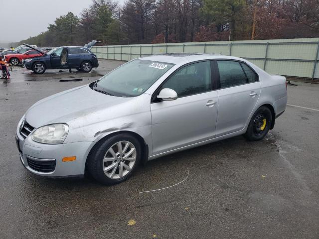 2010 VOLKSWAGEN JETTA SE, 