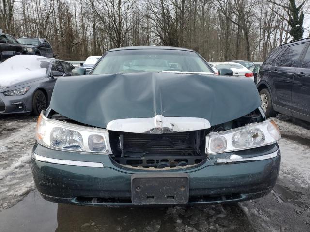 1LNHM81W4XY668982 - 1999 LINCOLN TOWN CAR EXECUTIVE GREEN photo 5