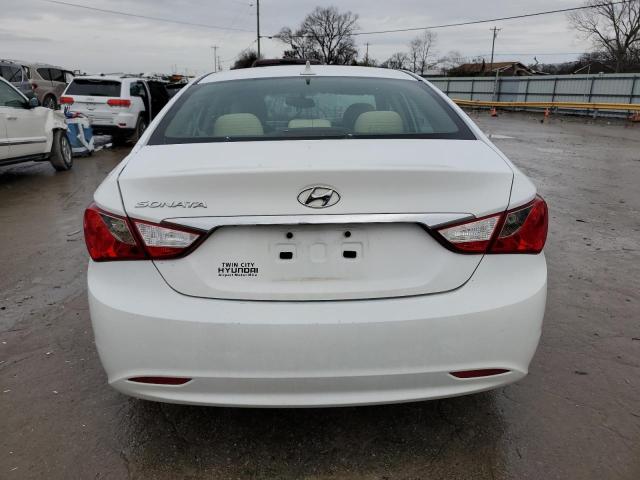 5NPEB4AC0DH535502 - 2013 HYUNDAI SONATA GLS WHITE photo 6