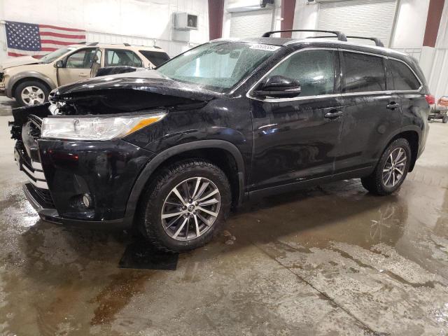 2019 TOYOTA HIGHLANDER SE, 