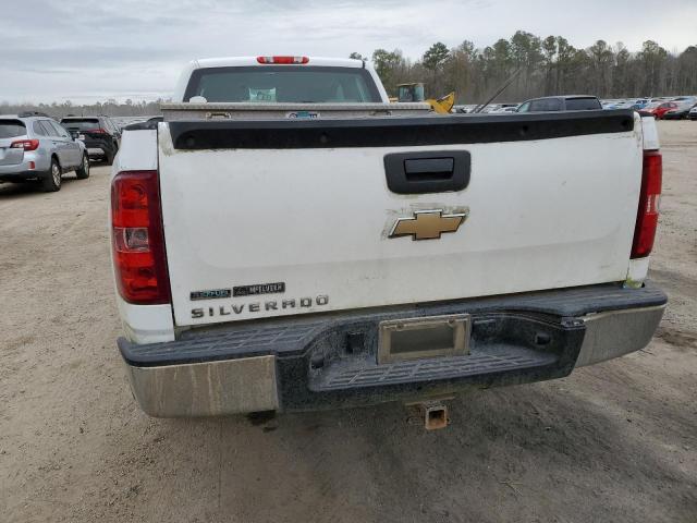 1GCRCPE00BZ154108 - 2011 CHEVROLET SILVERADO C1500 WHITE photo 6