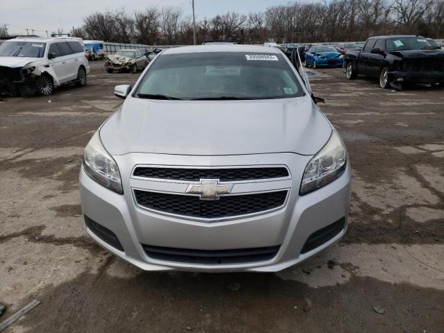 1G11D5SRXDF147665 - 2013 CHEVROLET MALIBU 1LT ვერცხლისფერი ფოტო 5