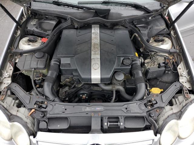 WDBTJ65JX3F008136 - 2003 MERCEDES-BENZ CLK 320C SILVER photo 11