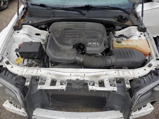 2C3CCABG3HH668424 - 2017 CHRYSLER 300 S WHITE photo 11