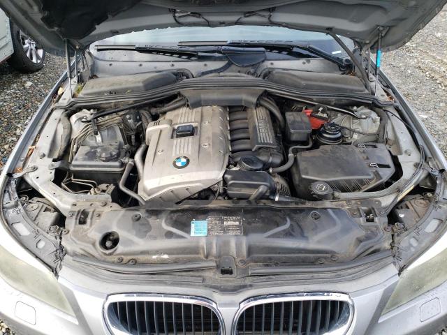 WBANE73546CM34109 - 2006 BMW 530 I GRAY photo 11