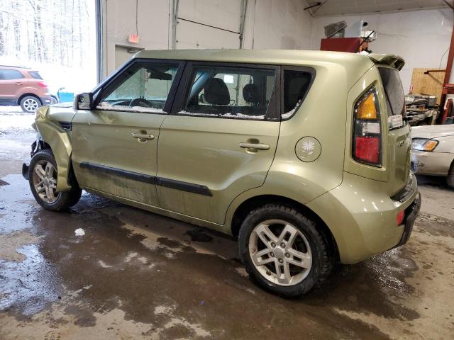 KNDJT2A29B7292569 - 2011 KIA SOUL + GREEN photo 2