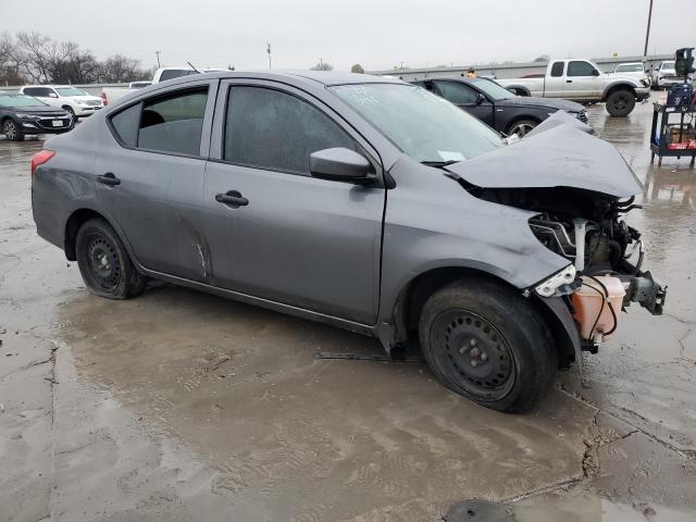 3N1CN7AP9JL855936 - 2018 NISSAN VERSA S GRAY photo 4