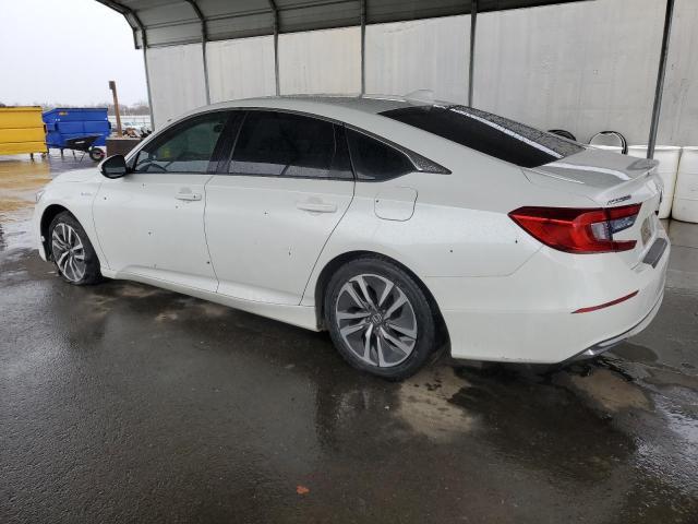 1HGCV3F19JA010135 - 2018 HONDA ACCORD HYBRID WHITE photo 2