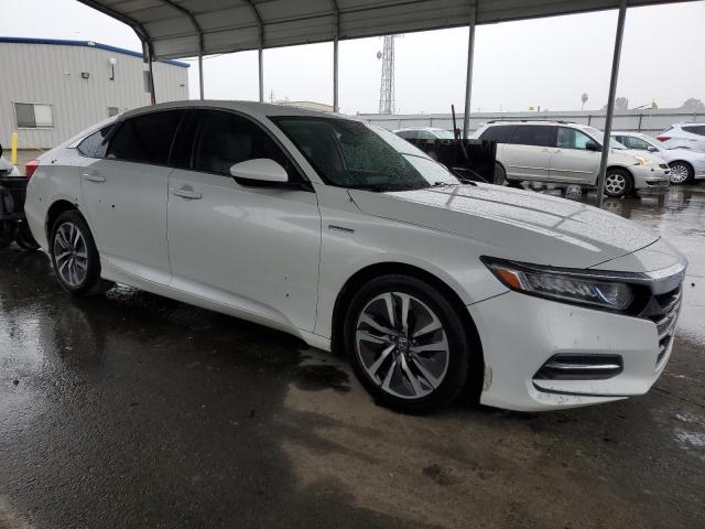 1HGCV3F19JA010135 - 2018 HONDA ACCORD HYBRID WHITE photo 4