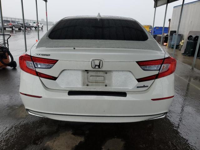 1HGCV3F19JA010135 - 2018 HONDA ACCORD HYBRID WHITE photo 6