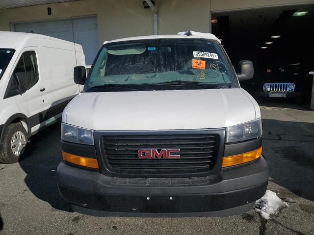 1GTZ7GFG1K1333031 - 2019 GMC SAVANA G3500 WHITE photo 5