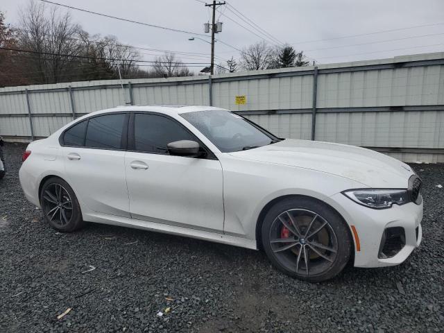 3MW5U9J07M8B83919 - 2021 BMW M340XI WHITE photo 4