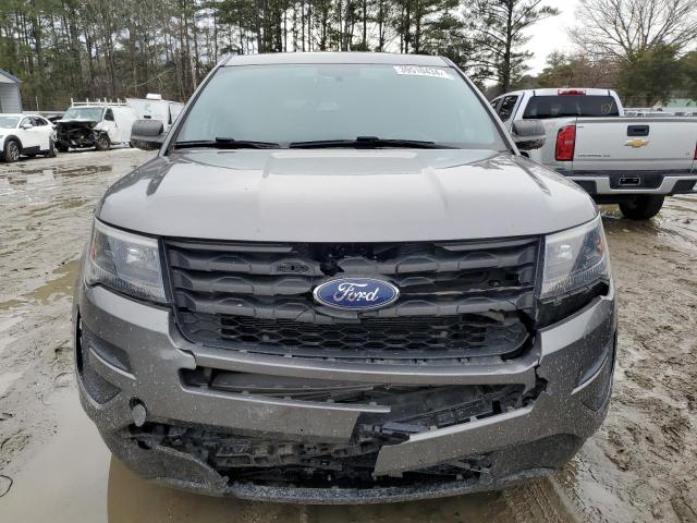 1FM5K8AR4HGD93477 - 2017 FORD EXPLORER POLICE INTERCEPTOR ნაცრისფერი ფოტო 5