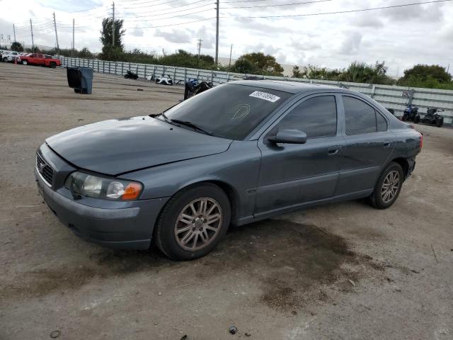 YV1RS61T442410947 - 2004 VOLVO S60 GRAY photo 1