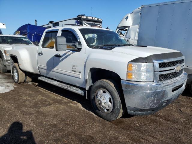 1GC4C0C83BF216676 - 2011 CHEVROLET SILVERADO C3500 LT WHITE photo 4