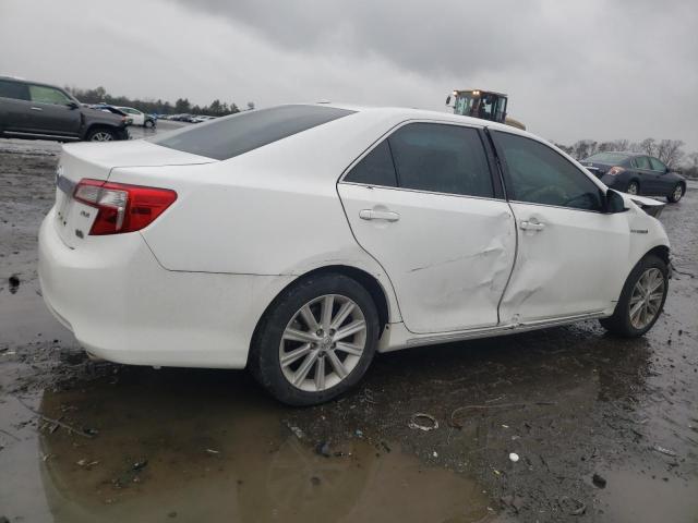 4T1BD1FK8DU096868 - 2013 TOYOTA CAMRY HYBRID WHITE photo 3