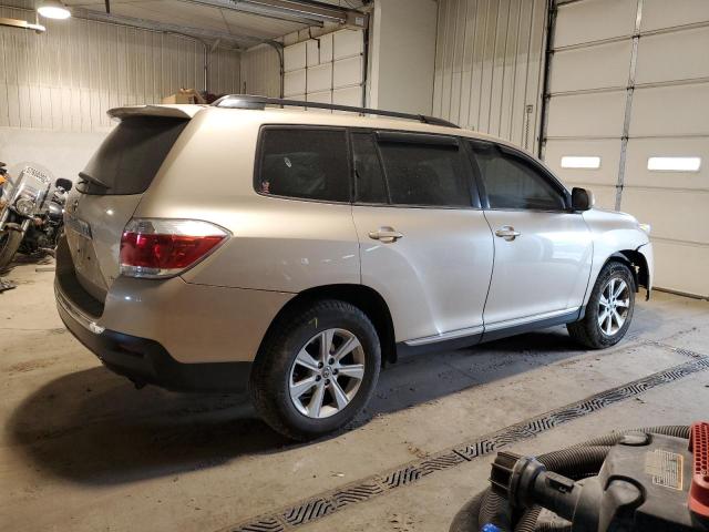 5TDBK3EHXDS207937 - 2013 TOYOTA HIGHLANDER BASE ذهبي صورة 3