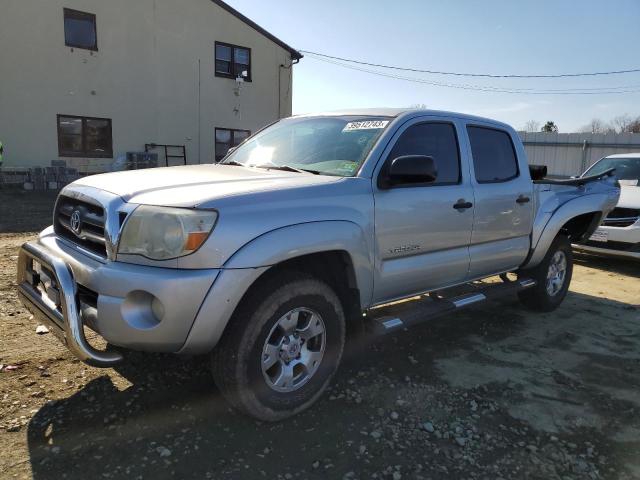 5TELU42N47Z433879 - 2007 TOYOTA TACOMA DOUBLE CAB SILVER photo 1