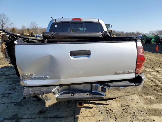5TELU42N47Z433879 - 2007 TOYOTA TACOMA DOUBLE CAB 银色 照片 6