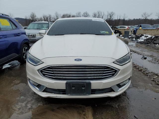 3FA6P0T96HR401425 - 2017 FORD FUSION SE WHITE photo 5